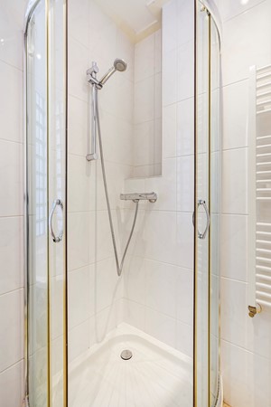 Medium property photo - Stuyvesantstraat 335, 2593 GK Den Haag